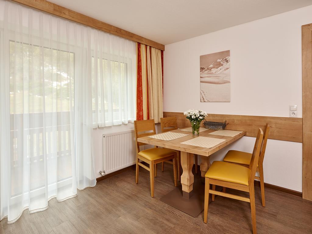 Appartement Gaestehaus Bergkristall Sölden Zewnętrze zdjęcie